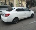 Білий Міцубісі Міраж, об'ємом двигуна 1.19 л та пробігом 160 тис. км за 7000 $, фото 2 на Automoto.ua