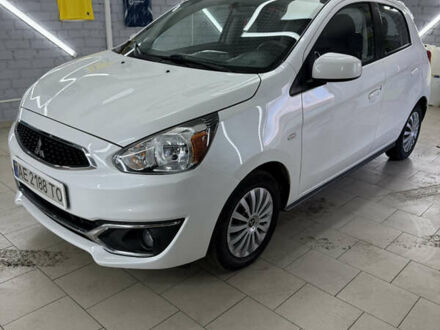 Белый Мицубиси Мираж, объемом двигателя 1.2 л и пробегом 81 тыс. км за 8200 $, фото 1 на Automoto.ua