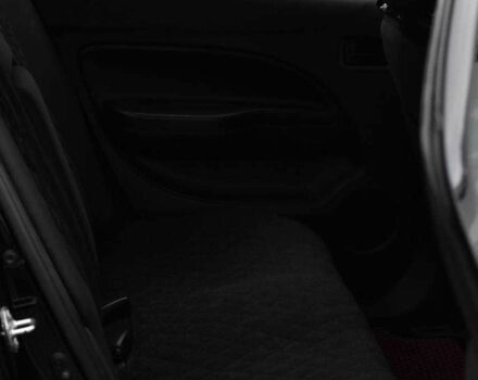 Чорний Міцубісі Міраж, об'ємом двигуна 1.2 л та пробігом 70 тис. км за 9650 $, фото 16 на Automoto.ua