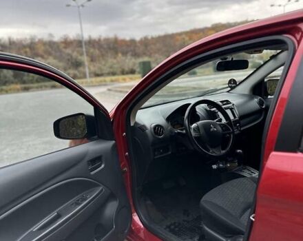 Красный Мицубиси Мираж, объемом двигателя 1.2 л и пробегом 102 тыс. км за 6900 $, фото 5 на Automoto.ua