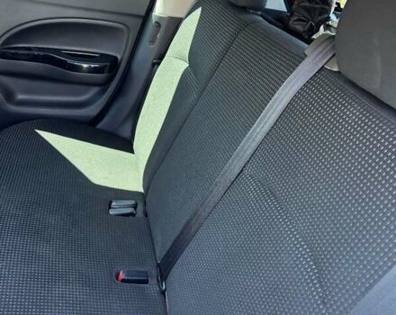 Красный Мицубиси Мираж, объемом двигателя 1.2 л и пробегом 190 тыс. км за 6500 $, фото 12 на Automoto.ua