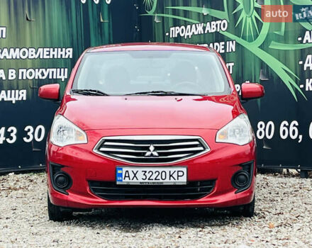 Червоний Міцубісі Міраж, об'ємом двигуна 1.2 л та пробігом 59 тис. км за 8600 $, фото 3 на Automoto.ua