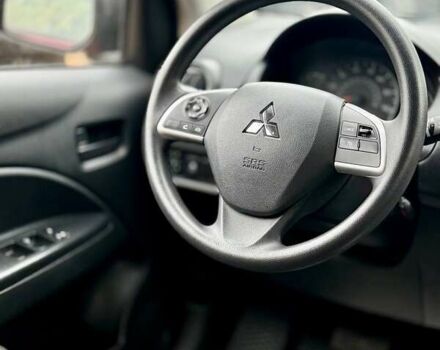 Красный Мицубиси Мираж, объемом двигателя 1.2 л и пробегом 60 тыс. км за 8500 $, фото 15 на Automoto.ua