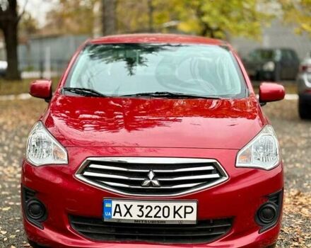 Красный Мицубиси Мираж, объемом двигателя 1.2 л и пробегом 60 тыс. км за 8500 $, фото 2 на Automoto.ua