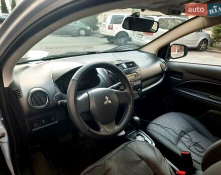 Сірий Міцубісі Міраж, об'ємом двигуна 1.2 л та пробігом 74 тис. км за 6950 $, фото 1 на Automoto.ua