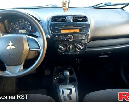 Серый Мицубиси Мираж, объемом двигателя 1.2 л и пробегом 33 тыс. км за 7300 $, фото 6 на Automoto.ua