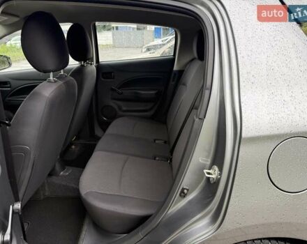 Серый Мицубиси Мираж, объемом двигателя 1.2 л и пробегом 79 тыс. км за 5600 $, фото 10 на Automoto.ua