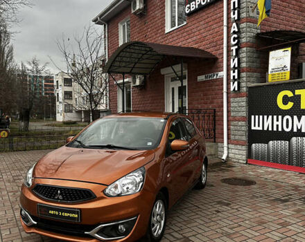 Помаранчевий Міцубісі Міраж, об'ємом двигуна 1.2 л та пробігом 110 тис. км за 6800 $, фото 1 на Automoto.ua