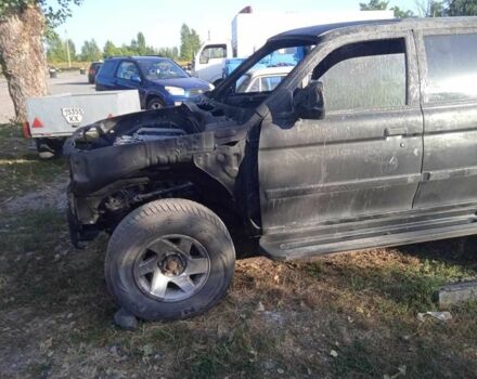 Черный Мицубиси Монтеро, объемом двигателя 2.97 л и пробегом 96 тыс. км за 3000 $, фото 2 на Automoto.ua