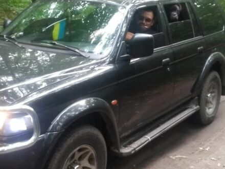 Чорний Міцубісі Монтеро, об'ємом двигуна 3 л та пробігом 85 тис. км за 7500 $, фото 1 на Automoto.ua