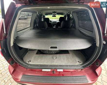 Красный Мицубиси Монтеро, объемом двигателя 2.97 л и пробегом 155 тыс. км за 4700 $, фото 9 на Automoto.ua