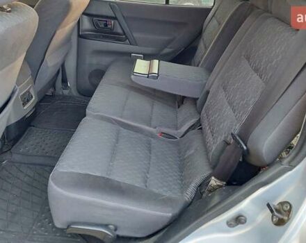 Мицубиси Монтеро 2006 в Николаеве на Automoto.ua Серый Мицубиси Монтеро, объемом двигателя 3.2 л и пробегом 220 тыс. км за 10000 $, фото 5 на Automoto.ua