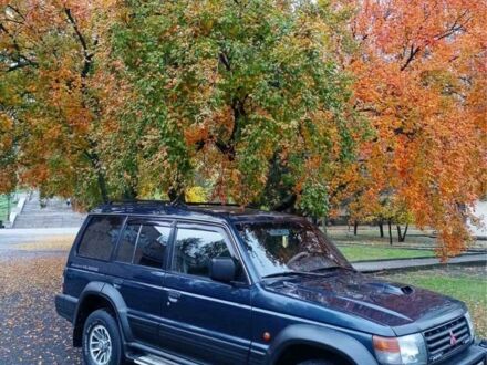 Мицубиси Монтеро 1994 в Николаеве на Automoto.ua Синий Мицубиси Монтеро, объемом двигателя 3 л и пробегом 460 тыс. км за 2599 $, фото 1 на Automoto.ua