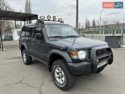 Міцубісі Монтеро 1994 у Києві на Automoto.ua Синій Міцубісі Монтеро, об'ємом двигуна 3.5 л та пробігом 201 тис. км за 6400 $, фото 1 на Automoto.ua