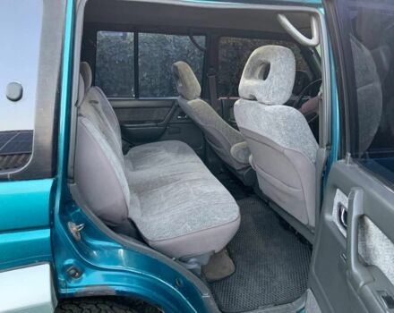 Зелений Міцубісі Монтеро, об'ємом двигуна 3 л та пробігом 280 тис. км за 6200 $, фото 13 на Automoto.ua