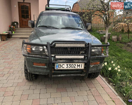 Зелений Міцубісі Монтеро, об'ємом двигуна 2.97 л та пробігом 200 тис. км за 6000 $, фото 1 на Automoto.ua