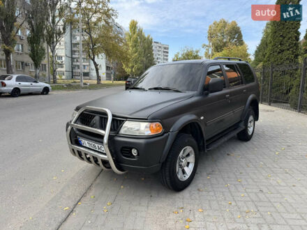 Мицубиси Натива 2007 в Запорожье на Automoto.ua Черный Мицубиси Натива, объемом двигателя 2.97 л и пробегом 190 тыс. км за 5000 $, фото 1 на Automoto.ua