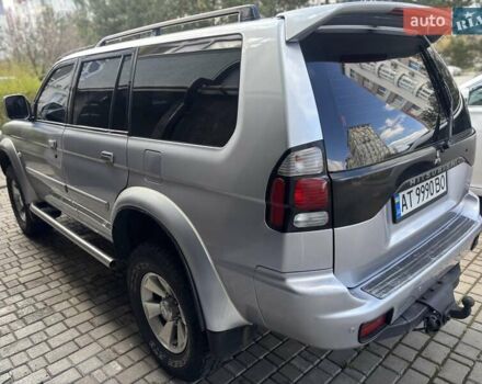 Сірий Міцубісі Натіва, об'ємом двигуна 2.97 л та пробігом 289 тис. км за 8200 $, фото 3 на Automoto.ua