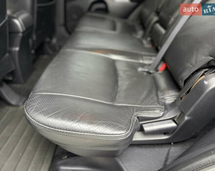 Белый Мицубиси Аутлендер ХЛ, объемом двигателя 3 л и пробегом 216 тыс. км за 10500 $, фото 71 на Automoto.ua