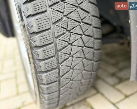 Белый Мицубиси Аутлендер ХЛ, объемом двигателя 3 л и пробегом 216 тыс. км за 10500 $, фото 14 на Automoto.ua