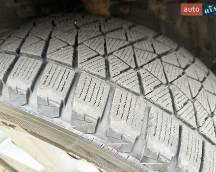 Белый Мицубиси Аутлендер ХЛ, объемом двигателя 3 л и пробегом 216 тыс. км за 10500 $, фото 15 на Automoto.ua