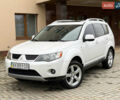 Белый Мицубиси Аутлендер ХЛ, объемом двигателя 3 л и пробегом 216 тыс. км за 10500 $, фото 8 на Automoto.ua