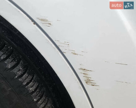 Білий Міцубісі Аутлендер ХЛ, об'ємом двигуна 2.36 л та пробігом 124 тис. км за 11300 $, фото 32 на Automoto.ua