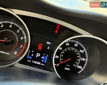 Белый Мицубиси Аутлендер ХЛ, объемом двигателя 2.36 л и пробегом 225 тыс. км за 10500 $, фото 11 на Automoto.ua