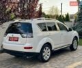 Белый Мицубиси Аутлендер ХЛ, объемом двигателя 2 л и пробегом 225 тыс. км за 10999 $, фото 10 на Automoto.ua