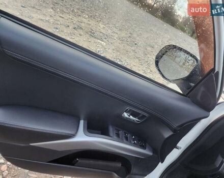 Білий Міцубісі Аутлендер ХЛ, об'ємом двигуна 2.36 л та пробігом 124 тис. км за 11300 $, фото 21 на Automoto.ua