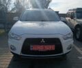 Белый Мицубиси Аутлендер ХЛ, объемом двигателя 2.2 л и пробегом 290 тыс. км за 10950 $, фото 1 на Automoto.ua