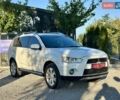 Мицубиси Аутлендер ХЛ 2011 в Виннице на Automoto.ua Белый Мицубиси Аутлендер ХЛ, объемом двигателя 2 л и пробегом 225 тыс. км за 10999 $, фото 1 на Automoto.ua