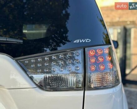 Мицубиси Аутлендер ХЛ 2011 в Виннице на Automoto.ua Белый Мицубиси Аутлендер ХЛ, объемом двигателя 2 л и пробегом 225 тыс. км за 10999 $, фото 17 на Automoto.ua