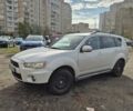Мицубиси Аутлендер ХЛ 2011 в Киеве на Automoto.ua Белый Мицубиси Аутлендер ХЛ, объемом двигателя 2.18 л и пробегом 142 тыс. км за 14000 $, фото 1 на Automoto.ua