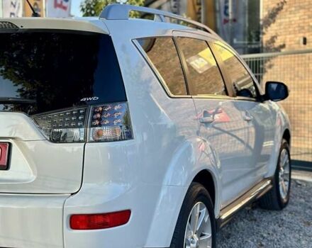 Мицубиси Аутлендер ХЛ 2011 в Виннице на Automoto.ua Белый Мицубиси Аутлендер ХЛ, объемом двигателя 2 л и пробегом 225 тыс. км за 10999 $, фото 14 на Automoto.ua