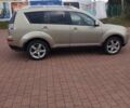 Міцубісі Аутлендер ХЛ 2007 у Трускавце на Automoto.ua Бежевий Міцубісі Аутлендер ХЛ, об'ємом двигуна 2.36 л та пробігом 202 тис. км за 8199 $, фото 16 на Automoto.ua
