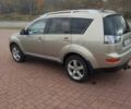 Міцубісі Аутлендер ХЛ 2007 у Трускавце на Automoto.ua Бежевий Міцубісі Аутлендер ХЛ, об'ємом двигуна 2.36 л та пробігом 202 тис. км за 8199 $, фото 18 на Automoto.ua