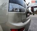 Бежевий Міцубісі Аутлендер ХЛ, об'ємом двигуна 3 л та пробігом 264 тис. км за 7490 $, фото 15 на Automoto.ua