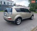 Бежевый Мицубиси Аутлендер ХЛ, объемом двигателя 2.4 л и пробегом 275 тыс. км за 8600 $, фото 4 на Automoto.ua