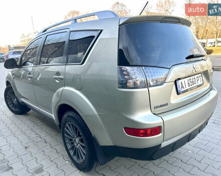 Бежевый Мицубиси Аутлендер ХЛ, объемом двигателя 2 л и пробегом 226 тыс. км за 8999 $, фото 40 на Automoto.ua