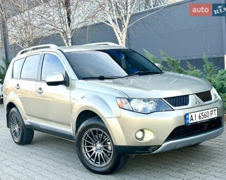 Бежевый Мицубиси Аутлендер ХЛ, объемом двигателя 2 л и пробегом 226 тыс. км за 8999 $, фото 37 на Automoto.ua