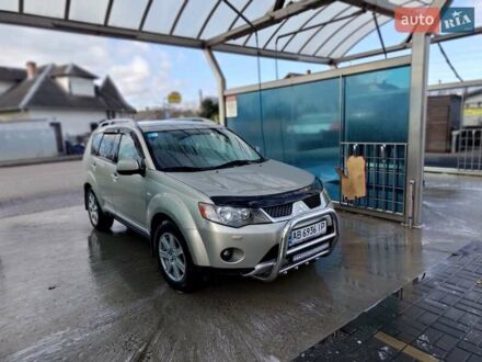 Мицубиси Аутлендер ХЛ 2007 в Гайсине на Automoto.ua Бежевый Мицубиси Аутлендер ХЛ, объемом двигателя 2 л и пробегом 282 тыс. км за 10000 $, фото 1 на Automoto.ua
