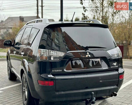 Чорний Міцубісі Аутлендер ХЛ, об'ємом двигуна 2 л та пробігом 222 тис. км за 10300 $, фото 5 на Automoto.ua