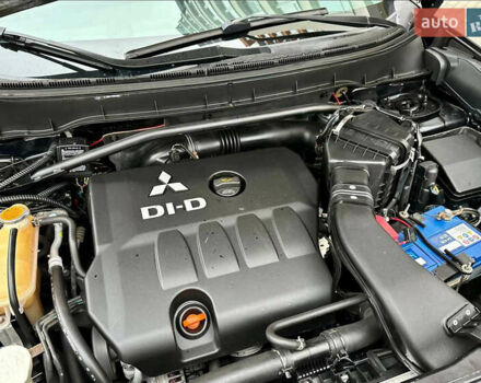 Чорний Міцубісі Аутлендер ХЛ, об'ємом двигуна 2 л та пробігом 222 тис. км за 10300 $, фото 11 на Automoto.ua