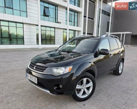 Черный Мицубиси Аутлендер ХЛ, объемом двигателя 3 л и пробегом 150 тыс. км за 9500 $, фото 14 на Automoto.ua