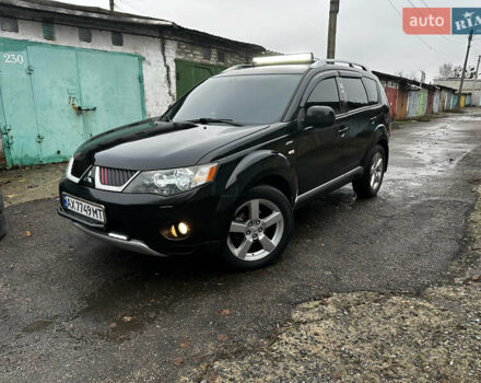 Чорний Міцубісі Аутлендер ХЛ, об'ємом двигуна 2.4 л та пробігом 283 тис. км за 8900 $, фото 1 на Automoto.ua