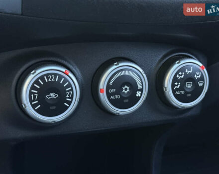 Чорний Міцубісі Аутлендер ХЛ, об'ємом двигуна 2.36 л та пробігом 286 тис. км за 7900 $, фото 47 на Automoto.ua