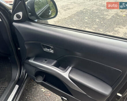 Черный Мицубиси Аутлендер ХЛ, объемом двигателя 2.4 л и пробегом 230 тыс. км за 8500 $, фото 17 на Automoto.ua