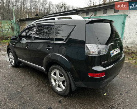 Чорний Міцубісі Аутлендер ХЛ, об'ємом двигуна 2.4 л та пробігом 283 тис. км за 8900 $, фото 5 на Automoto.ua