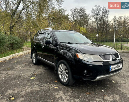 Черный Мицубиси Аутлендер ХЛ, объемом двигателя 2.4 л и пробегом 230 тыс. км за 8500 $, фото 9 на Automoto.ua
